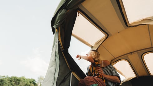 Waffle – Land Rover Dachaufbau mit 2 Schlafplätzen, Baujahr 2000