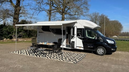 4p Benimar semi-integrated uit 2024