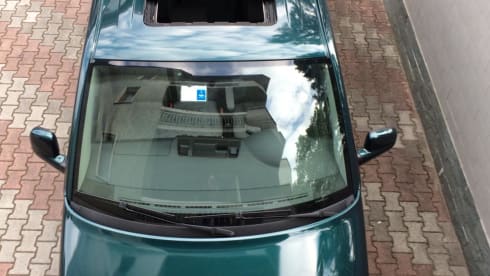 Caravelle – Volkswagen Van Sharing T5 Caravelle - 9 travel seats / 4 berths