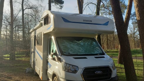 Campi – 7p Ford alcove uit 2023