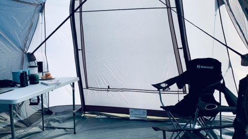 The Explorer – L'Explorer VW T6 4 couchettes Campervan - Automatique