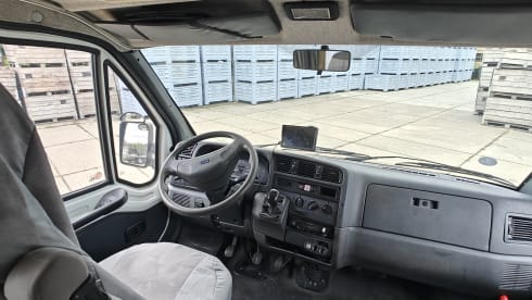 Fiat alcove 4 person camper