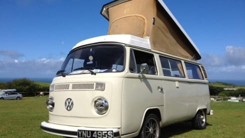 Bessie – VW 1978 Bay Window Camper 