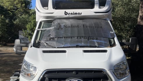 5p Benimar semi-integrated uit 2025