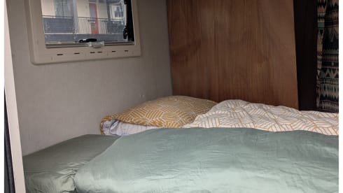  Old postal wagon transformed into a self-sufficient 4-person camper