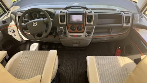 4p Hymer integrated uit 2007