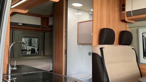 Sunny – Citroen Pössl Summit 600 Plus 4 zitplaatsen