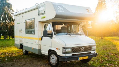 Babushka  – 5p Fiat alcove from 1992 (Nieuw Vennep or Haarlem)