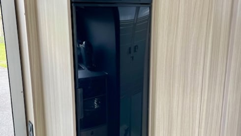 B77 – 5p Sun Living alcove from 2022