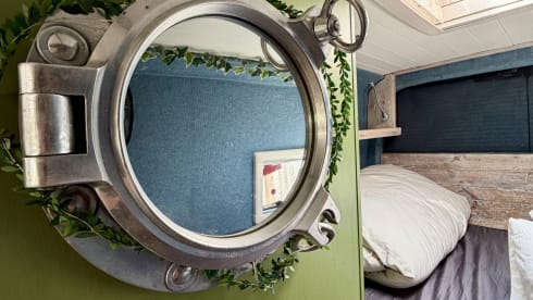 Crafty Crafter – 3 berth Volkswagen campervan from 2018