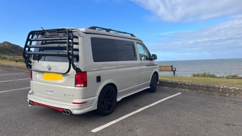 VW_VACAY – 4 berth Volkswagen campervan from 2020