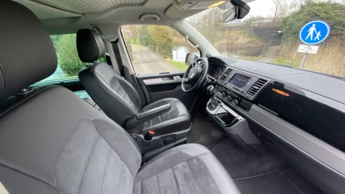 The Beach  – Versione VW t6 California Beach automatica, ultima esperienza di campeggio