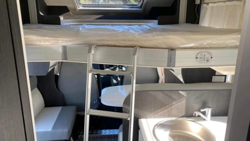 Zefiro 685 Automatic 5 berth – 2023 Roller Team Zefiro 685 Auto Five berth 