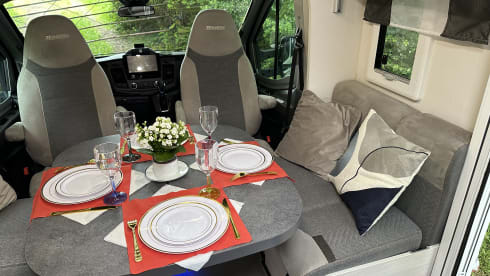 Dolphin  – 4 berth luxury motorhome 