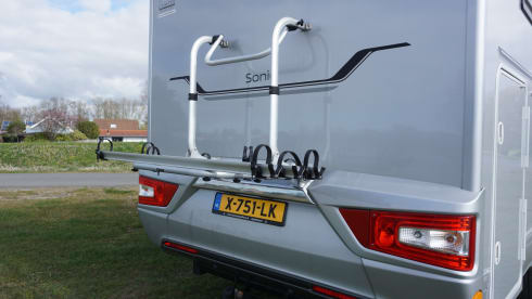 4p Adria Sonic plus 700 from 2023