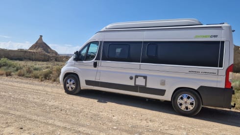 Hammer Grand Canyon bus camper