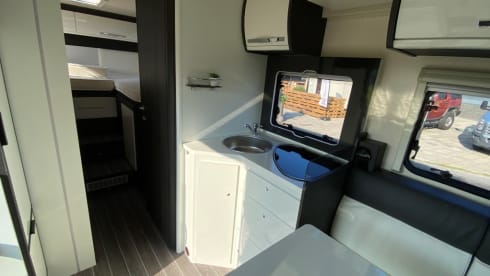 Luxurious, modern family camper