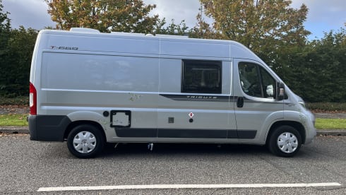 Betty – 4 berth Autotrail campervan from 2018