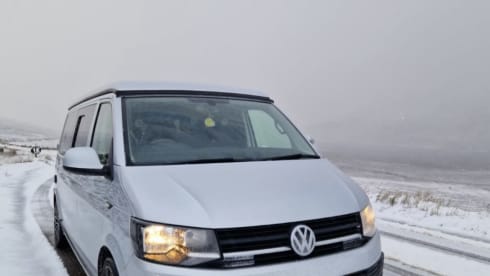 SM Campers – 4 berth VW Camper 2018