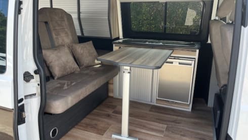 4p Volkswagen bus uit 2018