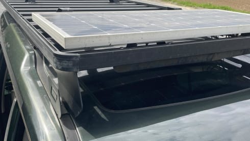 Disco – 2p Land Rover rooftop from 2007