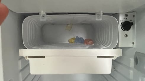 Rainbow Magnus – 4 berth Mercedes-Benz campervan from 2009