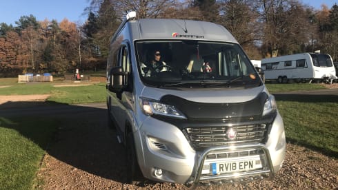 Scoobs – Scoobs, Happy adventures on the road... Carry 4, Sleeps 3