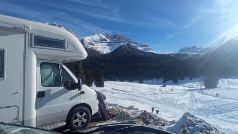 CAMILLO- Traveling is life....