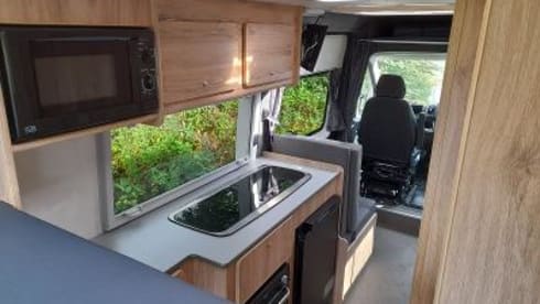 BP70 – 4 Berth Campervan/Motohome - fully equipped for your next Adventure