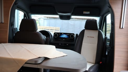 4p Mercedes-Benz semi-integrated uit 2023