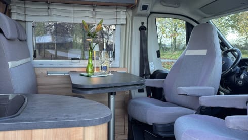 2p Pössl bus from 2018