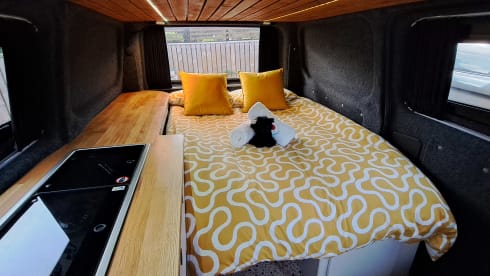 "Moira" - Your 2 Berth Dreamy Yellow Camper!  *INSURANCE INCLUDED* 
