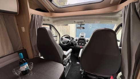 Camper Sunlight T68 4 persons