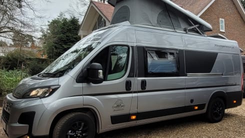 4 berth Autotrail Expedition 68 - 2025