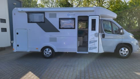 Sun Living S70sl – New and chic camper with single beds of 2.10, fully equipped