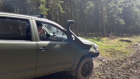 Toyota hilux globetrotter  – 3p Toyota rooftop uit 2013