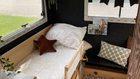 Knausiee – Nicely furnished family camper