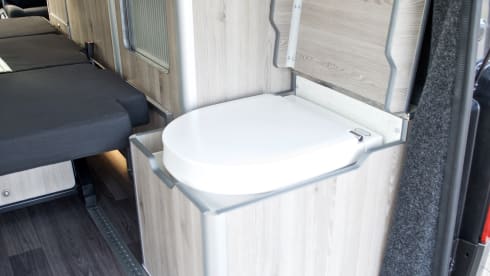The Lomond – Luxury Electric Campervan for Sustainable Adventures