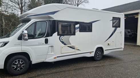 727ga – 5p Chausson semi-integrated uit 2016