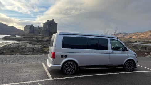 SM Campers – 4 berth VW Camper 2018