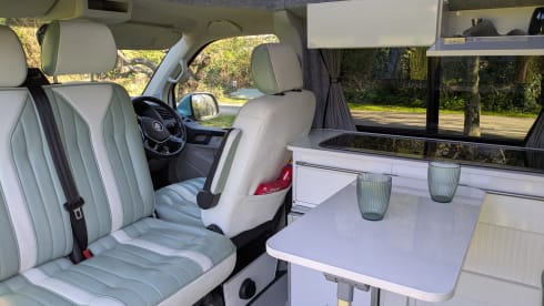 Georgie – Georgie- Our lovely 4 berth Volkswagen campervan