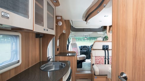 Mitzy  – 6 berth Bailey Autograph Motorhome 
