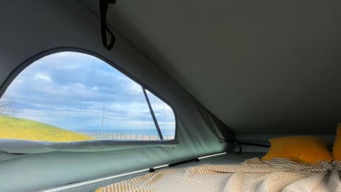 Doris – Fancy Doris? MB Vito Campervan!