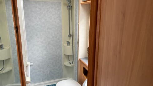 Fiat adriatik 650SL Coral met vast bed 4 persoons