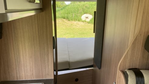 2 Weinsberg 540 Fire buscamper 2025 automatic