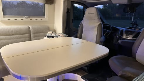 4p Chausson 747 GA Welcome FORD 170PK (2018)