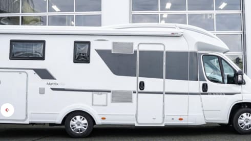 A young, spacious and very complete Adria Matrix Axess