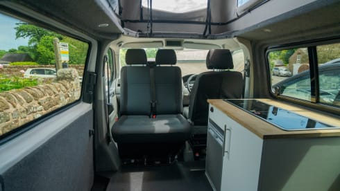 Reiver – Volkswagen T5 Campervan