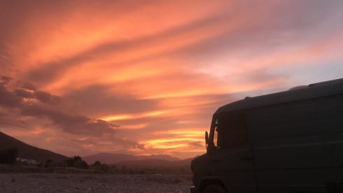 Bhumi – My romantic Mercedes campertruck is looking for adventure 