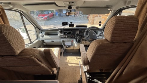 The Ram Van – 🚐 The Ram Van – Spacious, Reliable & Adventure-Ready 🏕️